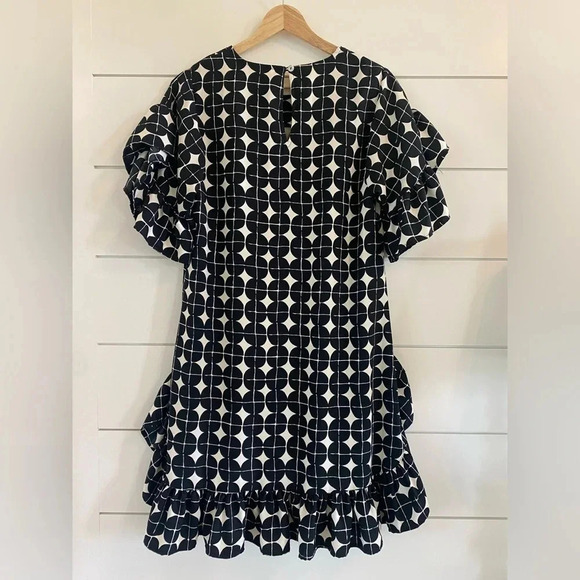 Uncle Frank Geometric Black and Cream Dress - Picture 5 of 5